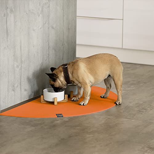 SanoZoo® Napfunterlage - Öko-TEX - Made in Germany - rutschfeste Futtermatte für Hunde & Katzen Halbrund 30x60cm Orange, wasserfest von SanoZoo