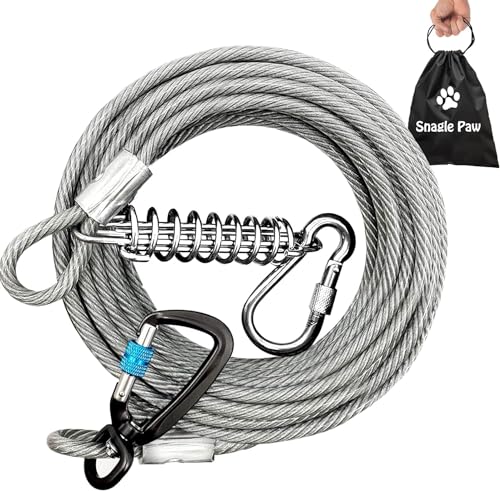 Hofleine für große Hunde,Tie Out Cables Leinen Hofleine für Hunde, Dog Leine mit Feder, langlebiger und Leichter Drehhaken für Hof und Camping, rostfreie Pet Leine für mittlere bis große Hunde von Snagle Paw