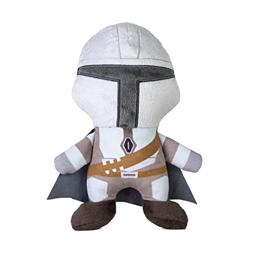 Star Wars for Pets Dog Toy Mandalorian Plush Figure Dog Toy, 6 Inch | Small Mandalorian Toy | Soft Squeaky Plush Dog Toy for All Dogs | Officially Licensed Star Wars Dog Chew Toy von Star Wars