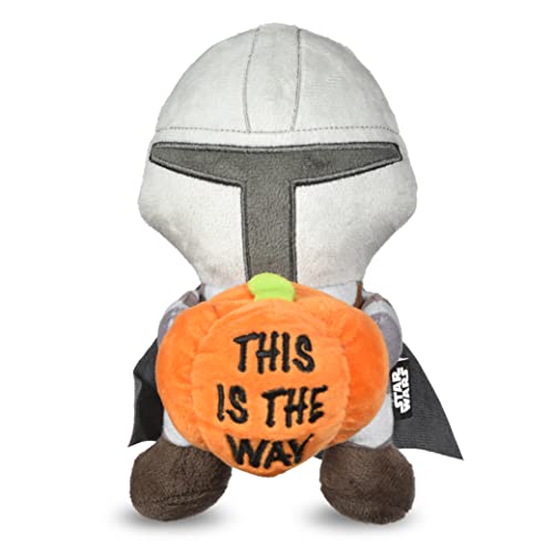 STAR WARS Halloween The Mandalorian 22,9 cm quietschendes Plüsch-Haustier-Spielzeug | für Haustiere Quietschspielzeug | Hundespielzeug, The Mandalorian | Geschenke für Haustiere, von Star Wars