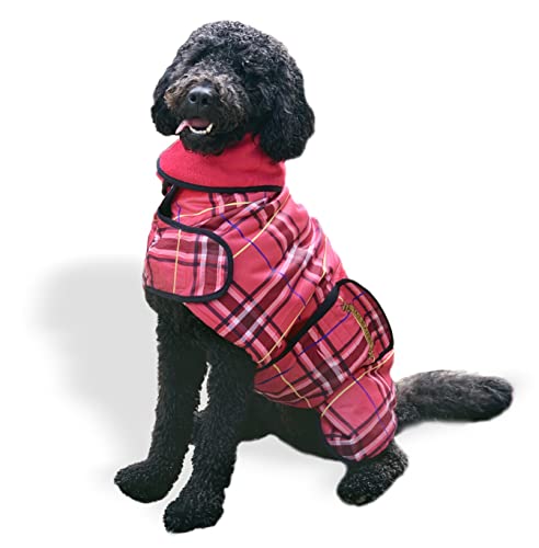 TAIL BLAZERS™ Hochwertiger Hunde-Trocknungsmantel hält den Hund nach dem Gehen, Regen oder einer Dusche warm. Hunde-Badetuch, Trockenzubehör. Weiches, doppellagiges Mikrofaser-Handtuch für Haustiere. Maschinenwaschbar. (M/Rot/Druck) von TAIL BLAZERS