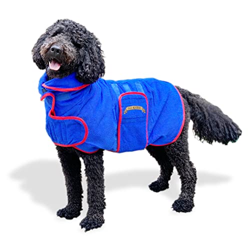 TAIL BLAZERS™ Hochwertiger Hunde-Trocknungsmantel hält den Hund nach dem Gehen, Regen oder einer Dusche warm. Hunde-Badetuch, Trockenzubehör. Weiches, doppellagiges Mikrofaser-Handtuch für Haustiere. Maschinenwaschbar. (XXXL/Blau) von TAIL BLAZERS