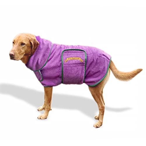 TAIL BLAZERS™ Hochwertiger Hunde-Trocknungsmantel hält den Hund nach dem Gehen, Regen oder einer Dusche warm. Hunde-Badetuch, Trockenzubehör. Weiches doppellagiges Mikrofaser-Handtuch für Haustiere. Maschinenwaschbar. (XL/lila) von TAIL BLAZERS