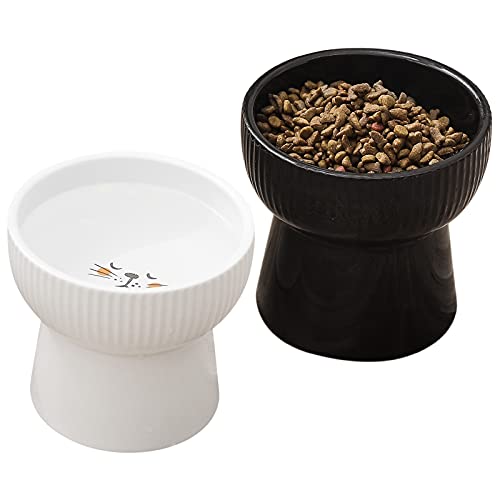 TAMAYKIM Keramik-Futter- und Wassernäpfe für Katzen und kleine Hunde, 425 ml, erhöhter Stressfreier Futternapf, spülmaschinen- und mikrowellengeeignet, 2 Stück (weiß und schwarz) von TAMAYKIM