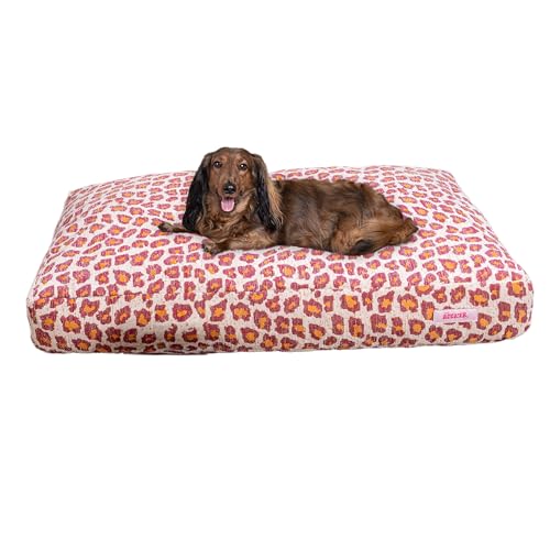 THE LICKER STORE DBD3001F-XL Mabel Designer-Haustierbett, modern, ultraweich, wendbar, Plüsch, rechteckig, mit waschbarem Bezug, 125,7 x 80 cm, Himbeer-Leopard von THE LICKER STORE