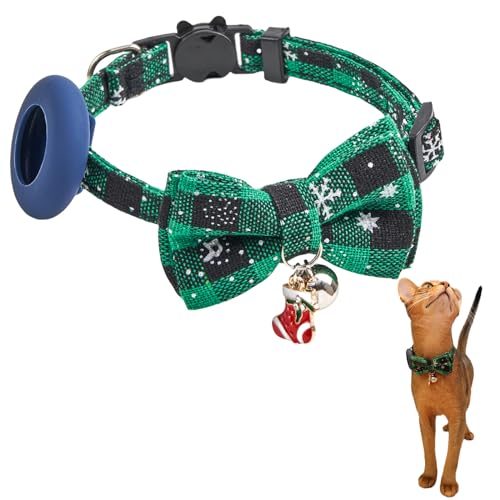 Thumberly Weihnachtliches Katzenhalsband, Airtag-Halsband, mit Fliege und Glocke, verstellbares Kätzchenhalsband, festliche Katzenhalsbänder, Strumpf + grünes Schneeflocken-Karo von THUMBERLY