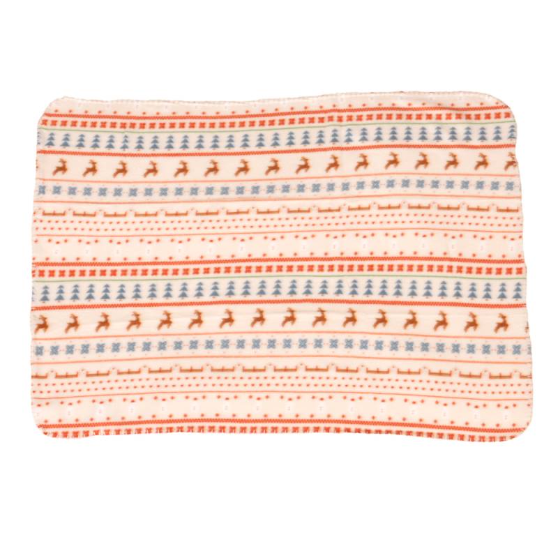 TIAKI Kuscheldecke mit nordischem Wintermuster - Größe S: L 100 x B 70 cm von TIAKI