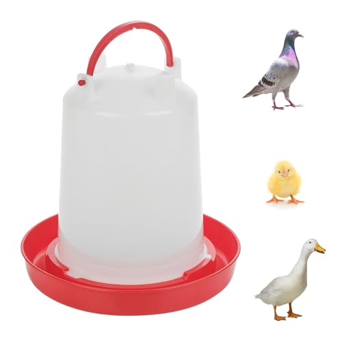 Hühnertränke 1.5L, Kükentränke, Automatisch Geflügeltränke, wasserspender hühner, Taubentränken, mit Griff Aufhängbarer Verdickte Geflügel Zucht Zubehör Hühnertränke 1.5L, Kükentränke, Automatisch Geflügeltränke, wasserspender hühner, Taubentränken, mit Griff Aufhängbarer Verdickte Geflügel Zucht Zubehör von TMRBBesty
