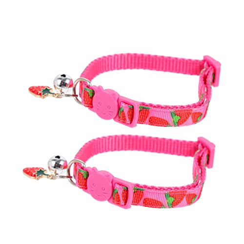 TOBBOMEY 2 Stück Teiliges Katzenhalsband mit Erdbeer Verstellbar Hautfreundlich und Kleines Halsband Ornament für Kätzchen Waschbar Geeignet für Alltag Geburtstage und Festtage von TOBBOMEY