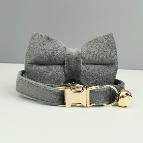 TPIONEER Personalisiertes Katzenhalsband aus Samt mit graviertem Namensschild, modisches Halsband mit Fliege im INS-Stil und Sicherheitsglocke für Katzen von TPIONEER
