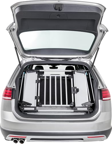 TRIXIE Universal-Heckgitter für Hunde - Macht den Kofferraum zur Transportbox - Winkel & Seitenteile anpassbar - einfaches Einklappen zur Nutzung des Kofferraumes - 94–114 × 69 × 53 cm - 13201 von TRIXIE
