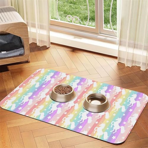 Saugfähige Leder-Tischdecke mit Einhörnern auf bunten Streifen, für Hunde und Katzen, Futtermatte, 60 x 40 cm, 4 mm dick von TTIGLHOH