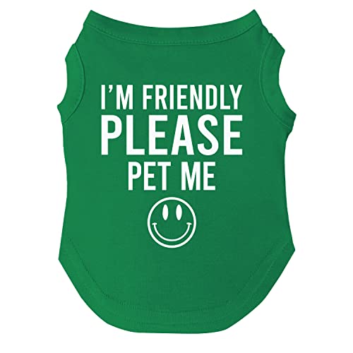 I'm Friendly Please Pet Me Hunde-T-Shirt, Größen für Welpen, Spielzeug und große Rassen (Grün, 5X-Large 151) von Tees & Tails