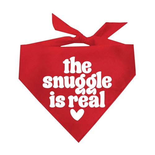 The Snuggle is Real Valentine's Day Hundehalstuch, Rot, OS 1172 The Snuggle is Real Valentine's Day Hundehalstuch, Rot, OS 1172 von Tees & Tails