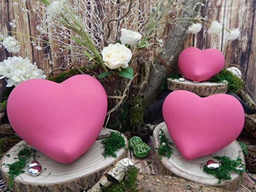 Tierurne - Herz aus Keramik, Pink, Vol. ca. 0,55 Ltr, passend für Haustiere bis zu einem Tiergewicht von ca. 9 kg vor der Kremierung Tierurne - Herz aus Keramik, Pink, Vol. ca. 0,55 Ltr, passend für Haustiere bis zu einem Tiergewicht von ca. 9 kg vor der Kremierung von Tierurnen Petra Staadt