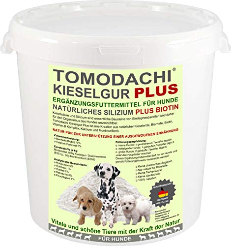 Kieselerde Silizium Plus Biotin Hund Ergänzungsfuttermittel BARF Zusatz natürlicher Futterzusatz für eine ausgewogene Ernährung des Hundes reich an Silizium Biotin Calzium Mineralien 1L Eimer von Tomodachi