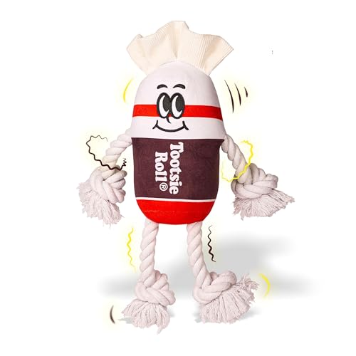 Tootsie Candy Man Plüsch Hundespielzeug - Quietschendes & Knistern Kauspielzeug - Plüsch mit Seil Arme & Beine - Crinkle Wrapper Textur - Interaktives Zerren & Apportieren Hundespielzeug von Tootsie Roll