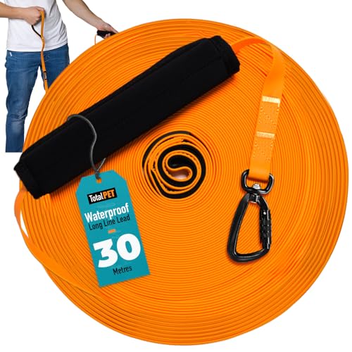 Total Pet Trainingsleine für Hunde, wasserdichte lange Leine für Schlepp- & Gehorsamkeitstraining – Extra lange Hundeleine – geeignet für alle Hundegrößen (30 m, Karabinerhaken) von Total Pet