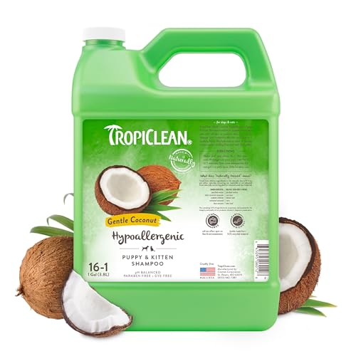 TropiClean Shampoo für Haustiere - Hypoallergen - Reinigt Sanft, Spendet Feuchtigkeit für Empfindliche Haut und Fell I Für Hunde & Katzen I Paraben-, Farb- und Seifenfrei - Sanfte Kokosnuss, 3,78 L TropiClean Shampoo für Haustiere - Hypoallergen - Reinigt Sanft, Spendet Feuchtigkeit für Empfindliche Haut und Fell I Für Hunde & Katzen I Paraben-, Farb- und Seifenfrei - Sanfte Kokosnuss, 3,78 L von Tropiclean