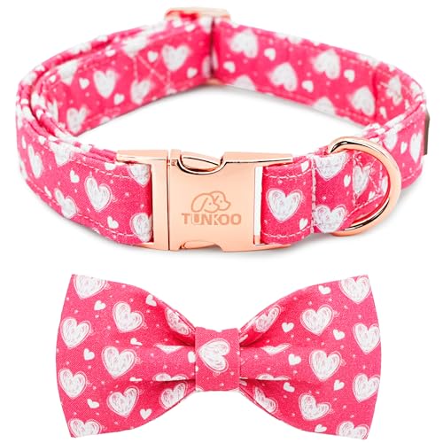 Tunkoo Valentinstag Rosa Hundehalsband mit niedlicher Fliege und Herzdruck-Design, Premium-Metallschnalle, verstellbar für kleine, mittelgroße und große Jungen oder Mädchen, Größe S Tunkoo Valentinstag Rosa Hundehalsband mit niedlicher Fliege und Herzdruck-Design, Premium-Metallschnalle, verstellbar für kleine, mittelgroße und große Jungen oder Mädchen, Größe S von Tunkoo