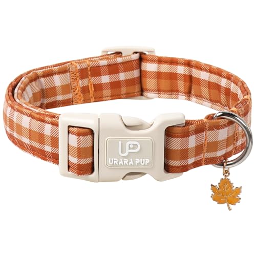 UP URARA PUP Herbst Plaid Hundehalsband mit Ahornblatt-Anhänger - Verstellbares Herbstkariertes Hundehalsband für kleine, mittelgroße und große Hunde, weiche Baumwolle, Welpenhalsbänder mit von UP URARA PUP