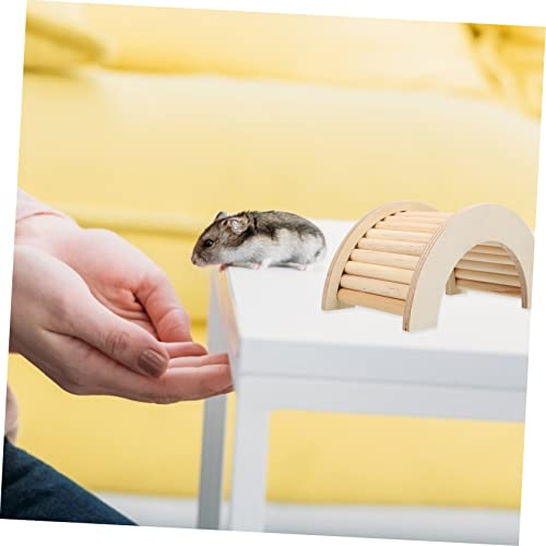 UPKOCH Holzleiter Hamster Kletterbrücke für Kleintiere Glatte Oberfläche Robustes Material Geeignet für Hamster Meerschweinchen Kaninchen und Kleine Haustiere Fördert Bewegung und UPKOCH Holzleiter Hamster Kletterbrücke für Kleintiere Glatte Oberfläche Robustes Material Geeignet für Hamster Meerschweinchen Kaninchen und Kleine Haustiere Fördert Bewegung und von UPKOCH