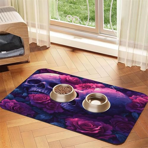 Haustierfuttermatte mit Totenköpfen und Rosen, saugfähig, rutschfest, PU-Leder, für Hunde, Katzen, Gummiunterseite, schnell trocknend, rollbar, 60 x 40 cm, Violett von WDXQHY
