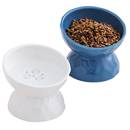 WUHOSTAM Erhöhter Futternapf aus Keramik, 237 ml, erhöhter Futternapf für Katzen, kleine Hunde, schützt die Wirbelsäule des Haustiers, 12,7 cm breit, 2 Stück (weiß und blau) von WUHOSTAM