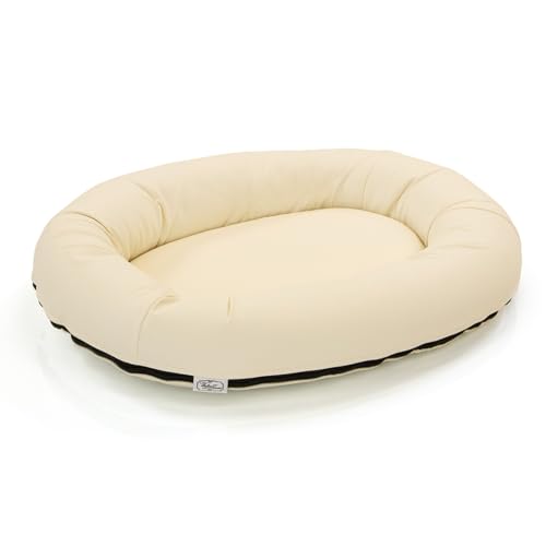 Wallace & Jones | Premium Hundebett Bolton Hundesofa 63x50 cm Hundecouch aus Kunstleder Hundebett für kleine Hunde, verdeckter Zipper, waschbar, rutschfest, Creme-weiß Wallace & Jones | Premium Hundebett Bolton Hundesofa 63x50 cm Hundecouch aus Kunstleder Hundebett für kleine Hunde, verdeckter Zipper, waschbar, rutschfest, Creme-weiß von Wallace & Jones