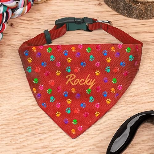 Wanapix | Personalisierbares Hunde-Halstuch| Mit Namen oder Foto Personalisieren | Verstellbares Bandana für Hunde und Katzen | Rot | Pfotenabdrücke von Wanapix