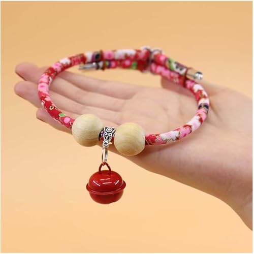 Lucky Kimono Zedernperlenhalsband, personalisiertes Hundehalsband für Hunde und Katzen, mit Glücksanzug, Halsband mit Glockendruck, für Katzen und Hunde, bequem verstellbar, für Katzen und Hunde Lucky Kimono Zedernperlenhalsband, personalisiertes Hundehalsband für Hunde und Katzen, mit Glücksanzug, Halsband mit Glockendruck, für Katzen und Hunde, bequem verstellbar, für Katzen und Hunde von Wbietu