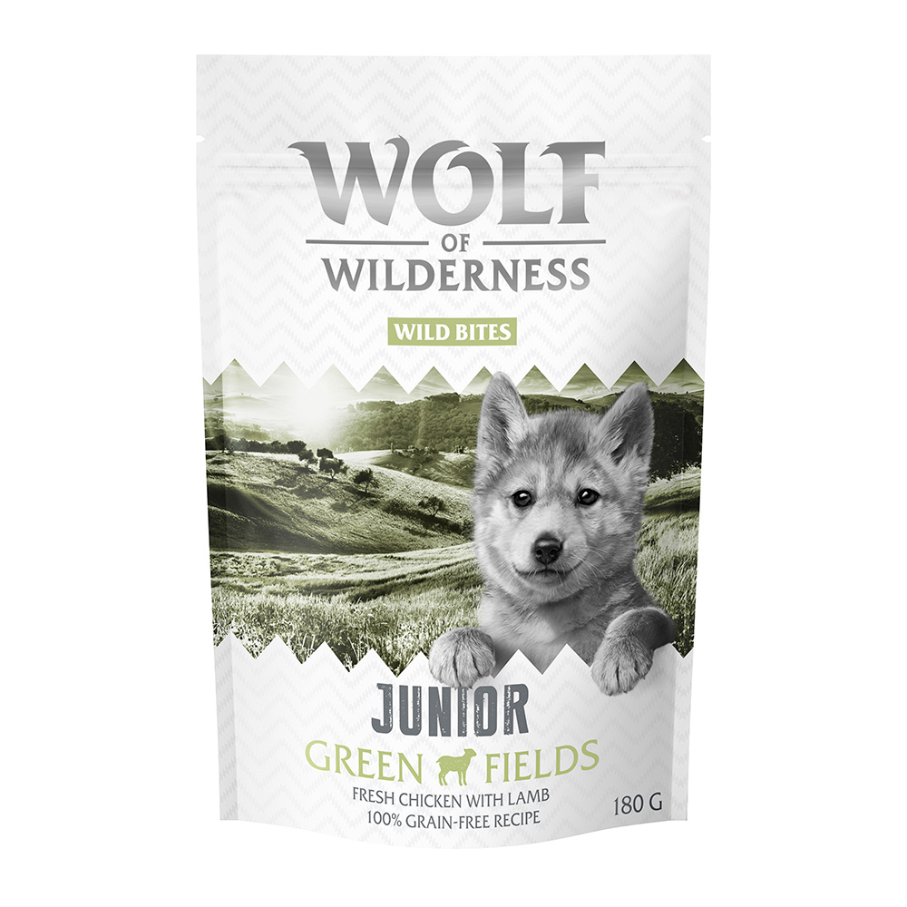 Sparpaket Wolf of Wilderness Snack - Wild Bites 3 x 180 g - JUNIOR Green Fields - Lamm (kleine Würfel) von Wolf of Wilderness