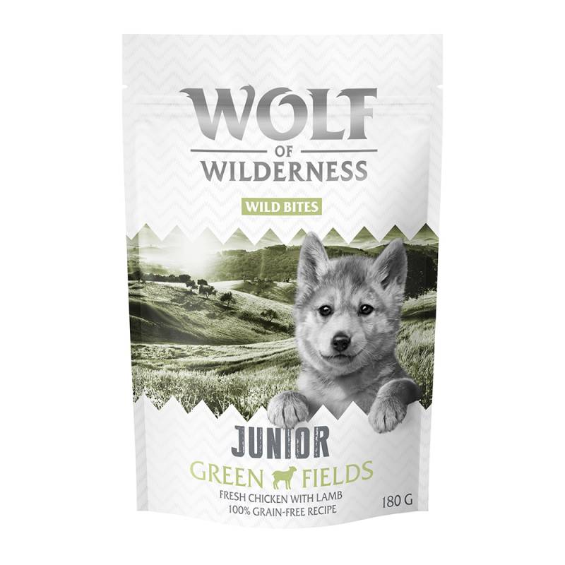 Sparpaket 3 x 180 g: Wolf of Wilderness Snack - Wild Bites - JUNIOR Green Fields - Lamm (kleine Würfel) von Wolf of Wilderness