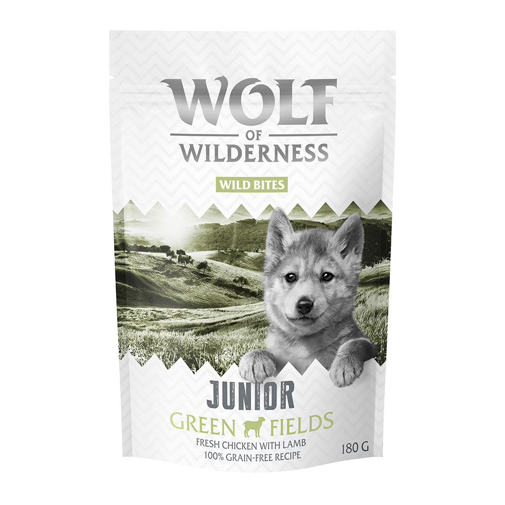 Wolf of Wilderness Snack - Junior Wild Bites 180 g - Green Fields - Lamm & Huhn von Wolf of Wilderness
