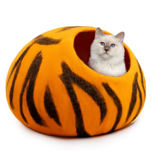Woolygon - Cats of The Wild Series - Katzenhöhle aus Wolle, handgefertigt aus 100% Merinowolle, umweltfreundliche Filz-Katzenhöhle für Indoor-Katzen und Kätzchen Woolygon - Cats of The Wild Series - Katzenhöhle aus Wolle, handgefertigt aus 100% Merinowolle, umweltfreundliche Filz-Katzenhöhle für Indoor-Katzen und Kätzchen von Woolygon