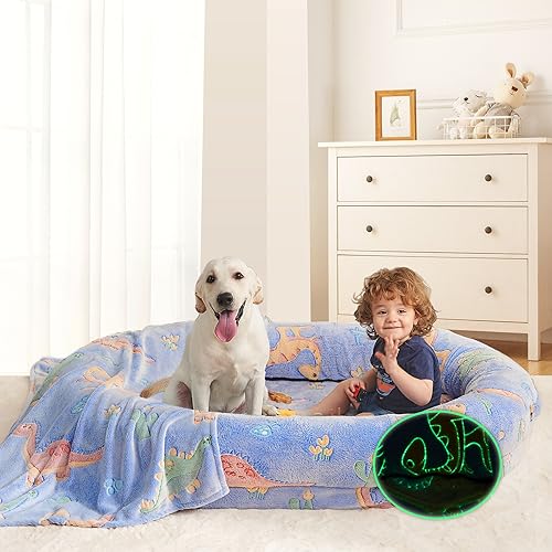 XIECUVA Menschliches Hundebett – 144,8 x 95 x 25,4 cm, großes Hundebett für Menschen, Kinder, Dinosaurier-Hunde-Sitzsack-Bett für Kinder, leuchtet im Dunkeln, Dinosaurier-Hunde-Sitzsack-Bett für von XIECUVA