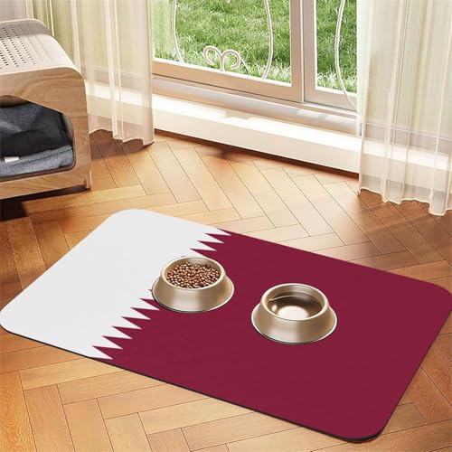 Saugfähige Futtermatte aus Leder, Motiv: Katar-Flagge, 40 x 60 cm, schnell trocknend, wasserdicht, waschbar, Napfunterlage Saugfähige Futtermatte aus Leder, Motiv: Katar-Flagge, 40 x 60 cm, schnell trocknend, wasserdicht, waschbar, Napfunterlage von XZDAL