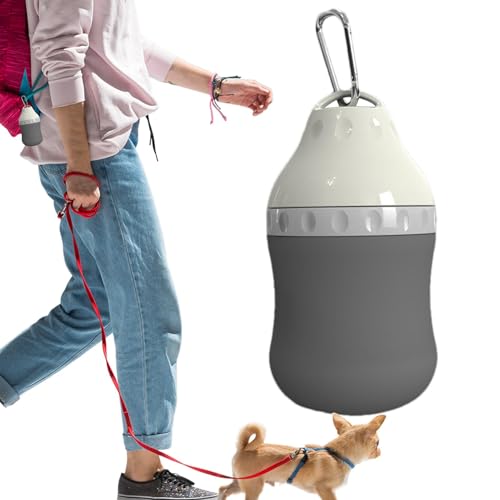 Tragbarer Wassernapf für Hunde | Reisebecher für Katzen mit Karabiner – 400 ml tragbare Hundewasserflasche Haustier Wasserspender Hund Reisezubehör für Spaziergänge im Freien Tragbarer Wassernapf für Hunde | Reisebecher für Katzen mit Karabiner – 400 ml tragbare Hundewasserflasche Haustier Wasserspender Hund Reisezubehör für Spaziergänge im Freien von Xasbseulk