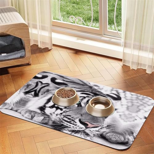 Futternapf-Matten mit Tiger-Druck, rutschfeste und geschmacksneutrale Futtermatten für Hunde und Katzen Futternapf-Matten mit Tiger-Druck, rutschfeste und geschmacksneutrale Futtermatten für Hunde und Katzen von YZHYWJFF