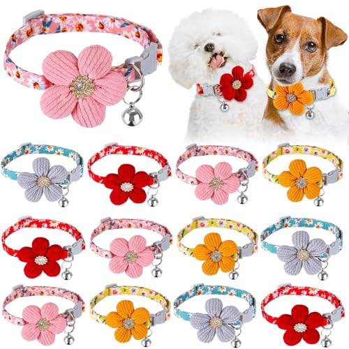 Yeyeplum 12 Stück kleine Hundehalsbänder mit Blumenmuster, Welpenhalsband, Glocke für kleine, süße Hündinnen, Katzen, verstellbare Länge, weiches Polyester, Nackenband für neugeborene Streu, Teetasse von Yeyeplum