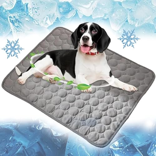 ZEIEYA Kühlmatte für Den Sommer, kühlmatte für Hunde Selbstkühlende Matte für Haustiere Summer Pet Ice Pad Abrieb und Bissfest Natürliche Kühlung, Rutschschutz Mehrere Größen (Grau, M) von ZEIEYA