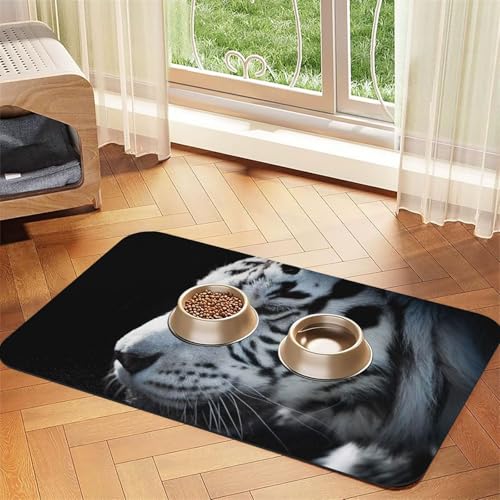 Weißer Tiger im Dunkeln,wasserdichte Futtermatte für Haustiere, Tischsets für Katzen und Hunde für Futter und Wasser, Futtermatten aus PU-Leder,40x60cm Weißer Tiger im Dunkeln,wasserdichte Futtermatte für Haustiere, Tischsets für Katzen und Hunde für Futter und Wasser, Futtermatten aus PU-Leder,40x60cm von Zouey