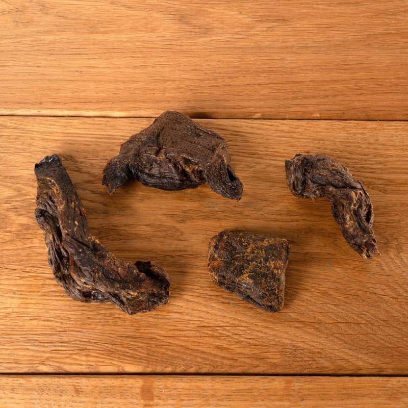 alsa-nature Pferdefleisch Kauartikel, 200 g, Breite: ca. 2 cm, Länge: ca. 8 - 12 cm, Hundefutter von alsa-nature