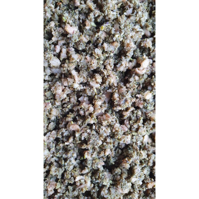 10 x 20 = 200 kg Luzerne / Rübenschnitzel Flocken (16,60 EUR /Beutel)