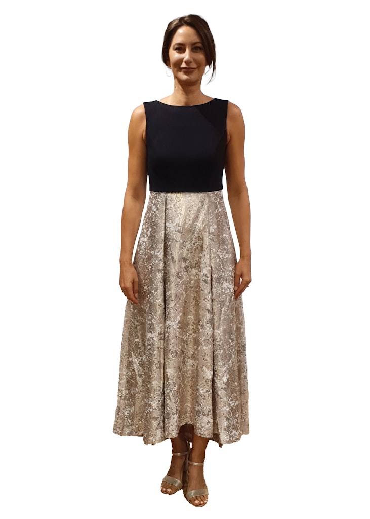 Kleid, Rundhals, ohne Arm