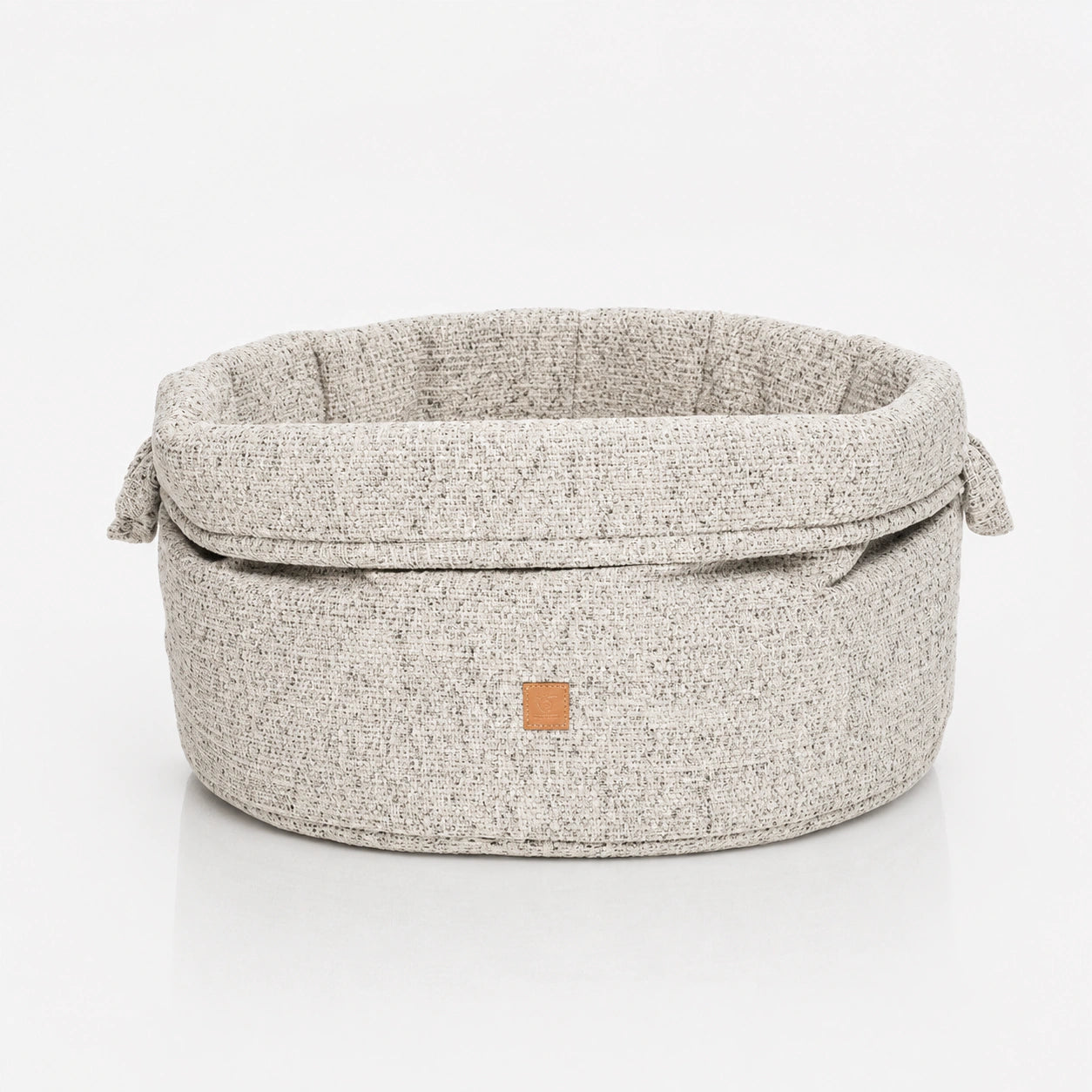 PET & Co. Louis Chenille Luxury Hundekorb Creme M | Edel, Weich & Pflegeleicht | PET & Co.