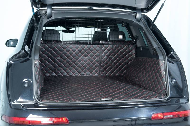 Starliner Deluxe Kofferraumwanne schwarz/rot für FORD Focus Turnier, ab Bj. 2018