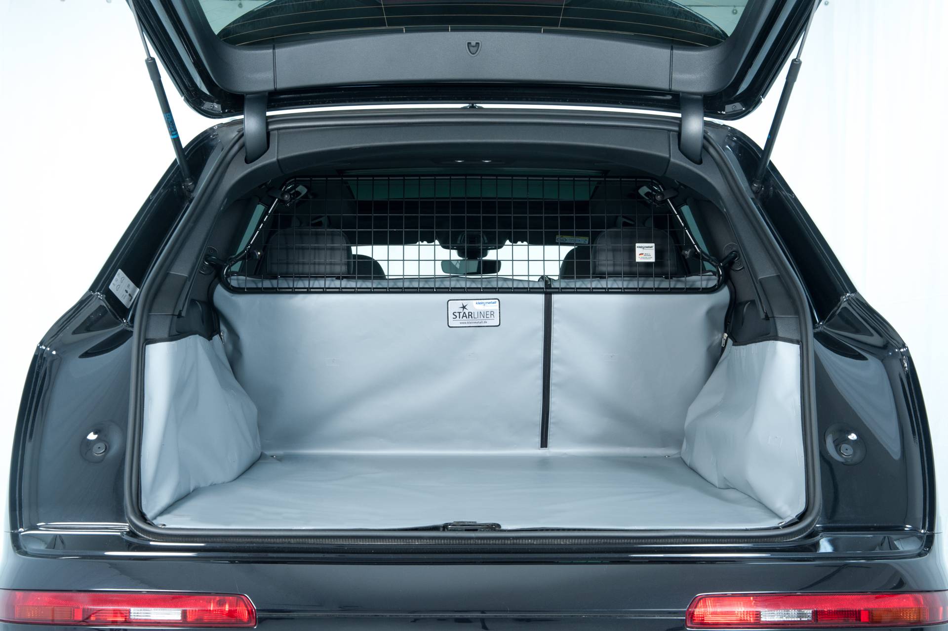 Starliner Kofferraumwanne grau für Chrysler Jeep Wrangler Unlimited Hybrid 4xe, ab Bj. 2021 Starliner Kofferraumwanne grau für Chrysler Jeep Wrangler Unlimited Hybrid 4xe, ab Bj. 2021