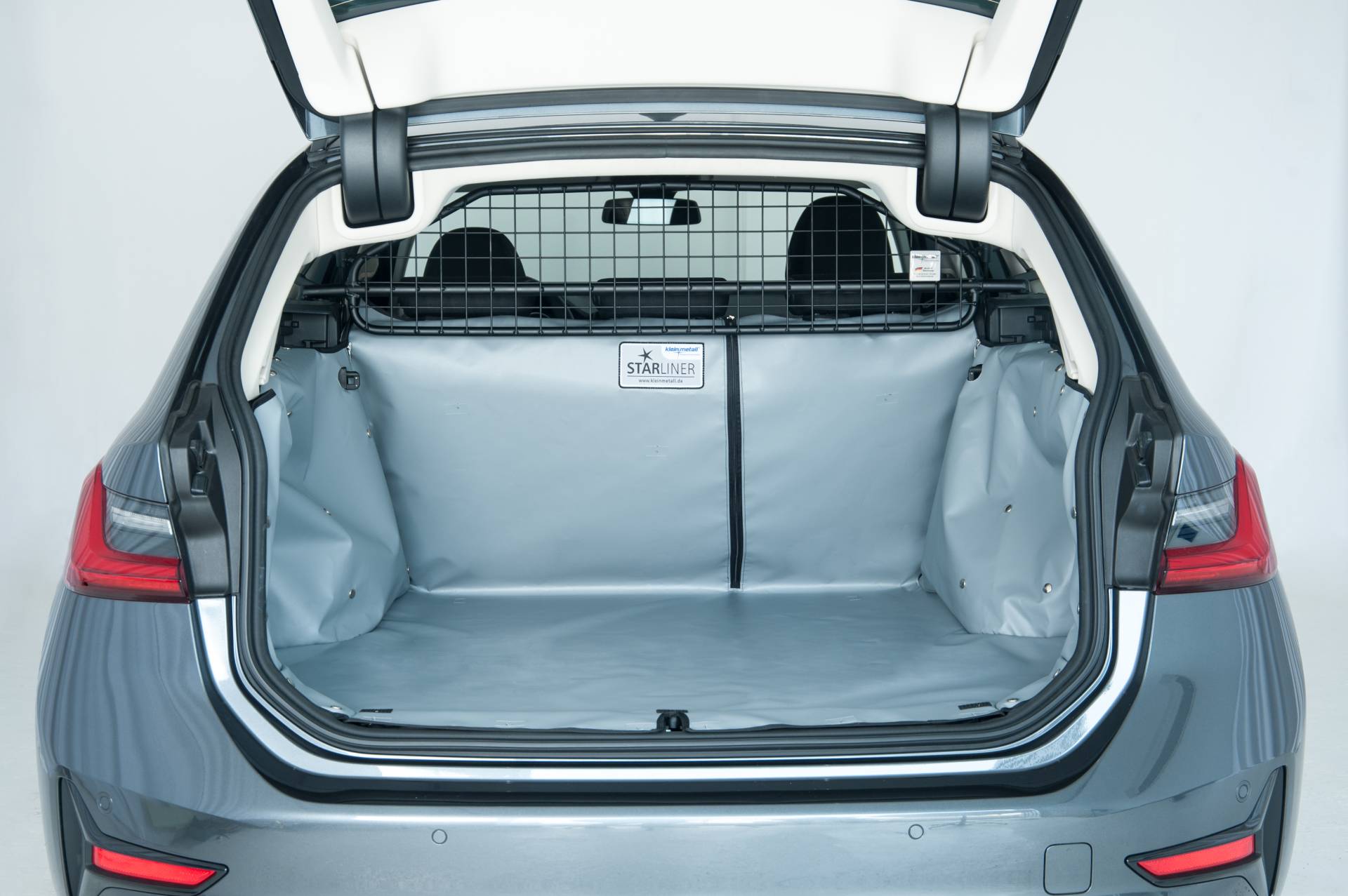 Starliner Kofferraumwanne grau für Mini Countryman E (Typ U25, vollelektrisch), 3. Generation, ab Bj.2024