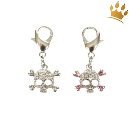 Strassanhänger Totenkopf